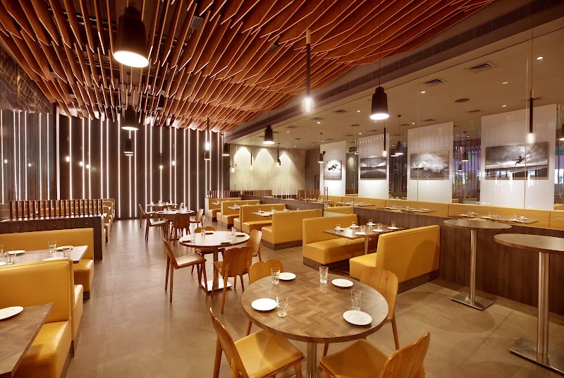 Cream Centre | Inorbit Mall | Malad