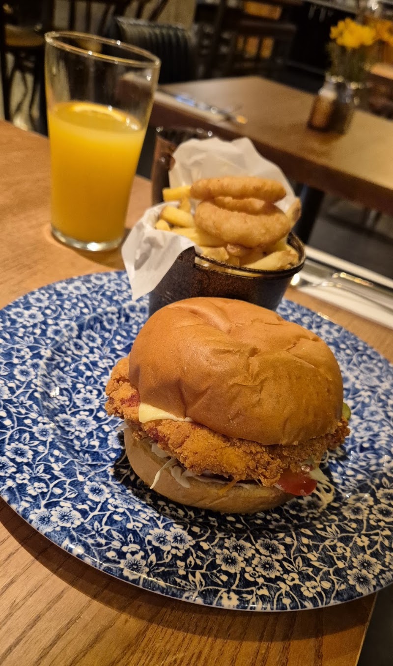 Keepers Kitchen & Bar - Keepers Kitchen & Bar 10 Pepys St, London EC3N 2NR, UK