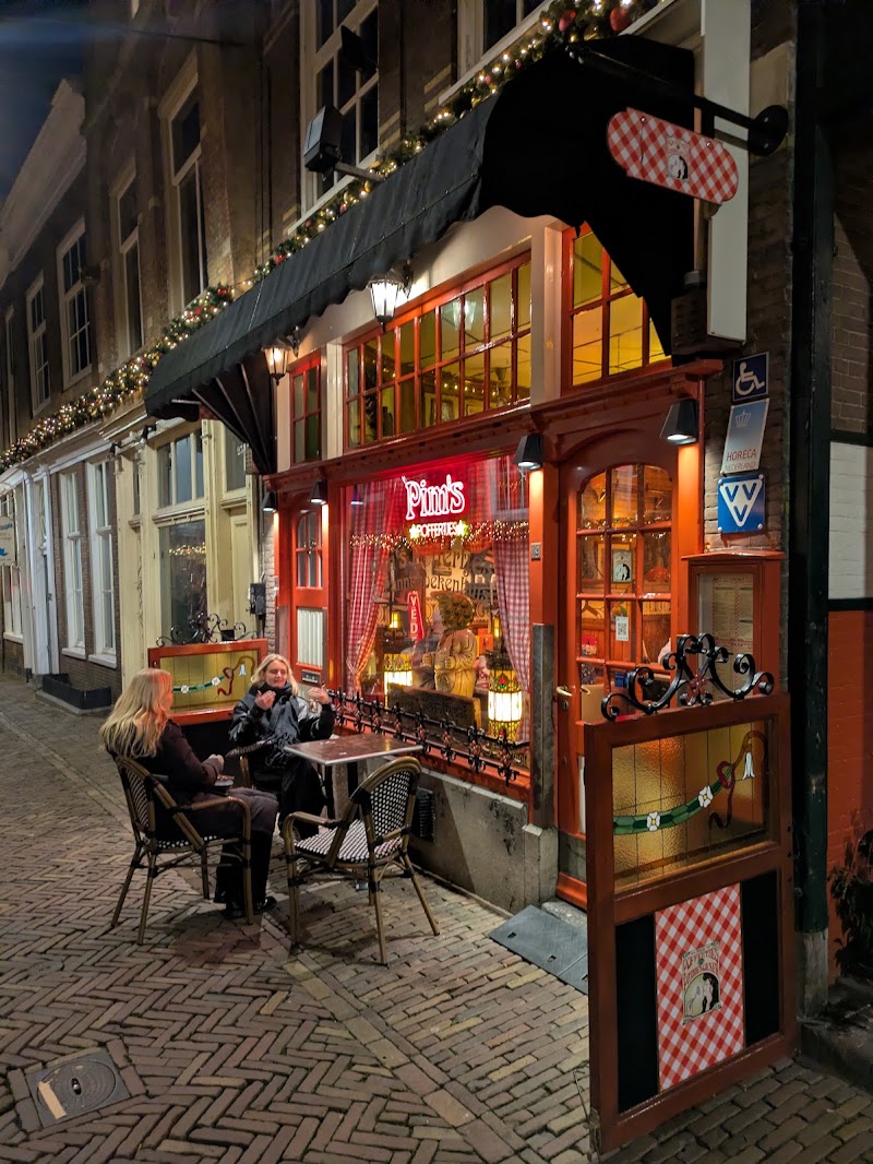 Pim’s Poffertjes & Pannekoekenhuis