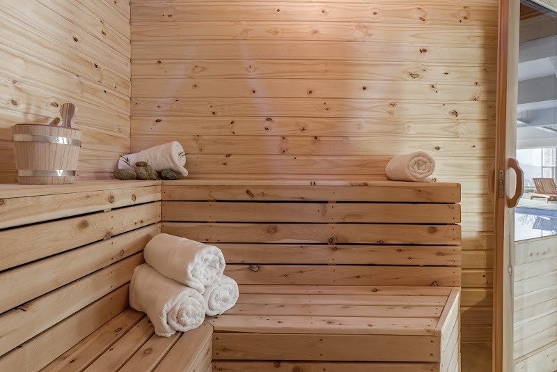 Águila Mora Suites & Spa - Águila Mora Suites & Spa Av. Ezequiel Bustillo 4790, R8400 San Carlos de Bariloche, Río Negro, Argentina