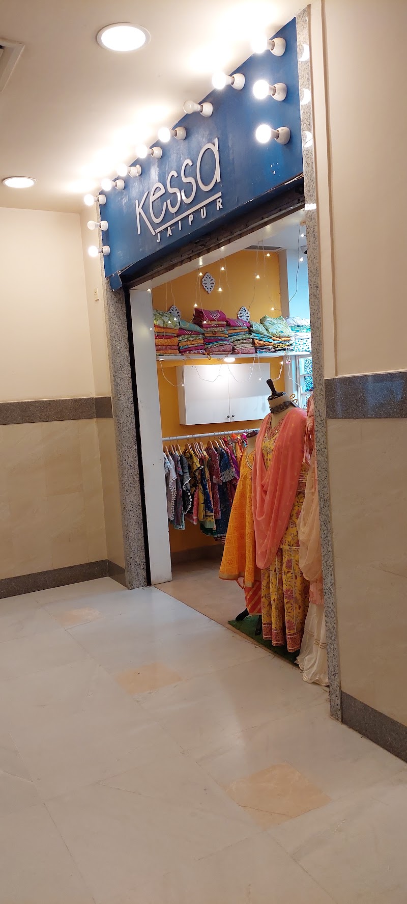 KUSVAA - KUSVAA Shop No MS19, Upper Ground, Dt Mega Mall, Golf Course Rd, near Escalator, near Santushti Store, Sector 28, DLF Phase 1, Gurugram, Haryana 122002, India