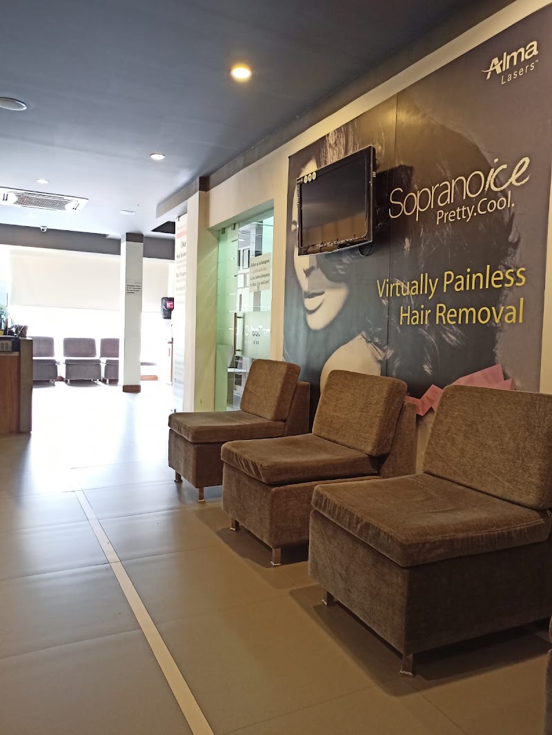 DermaZeal Clinic - DermaZeal Clinic 422, 1st & 2nd Floor, 27th Main Rd, 1st Sector, HSR Layout, Bengaluru, Karnataka 560102, India