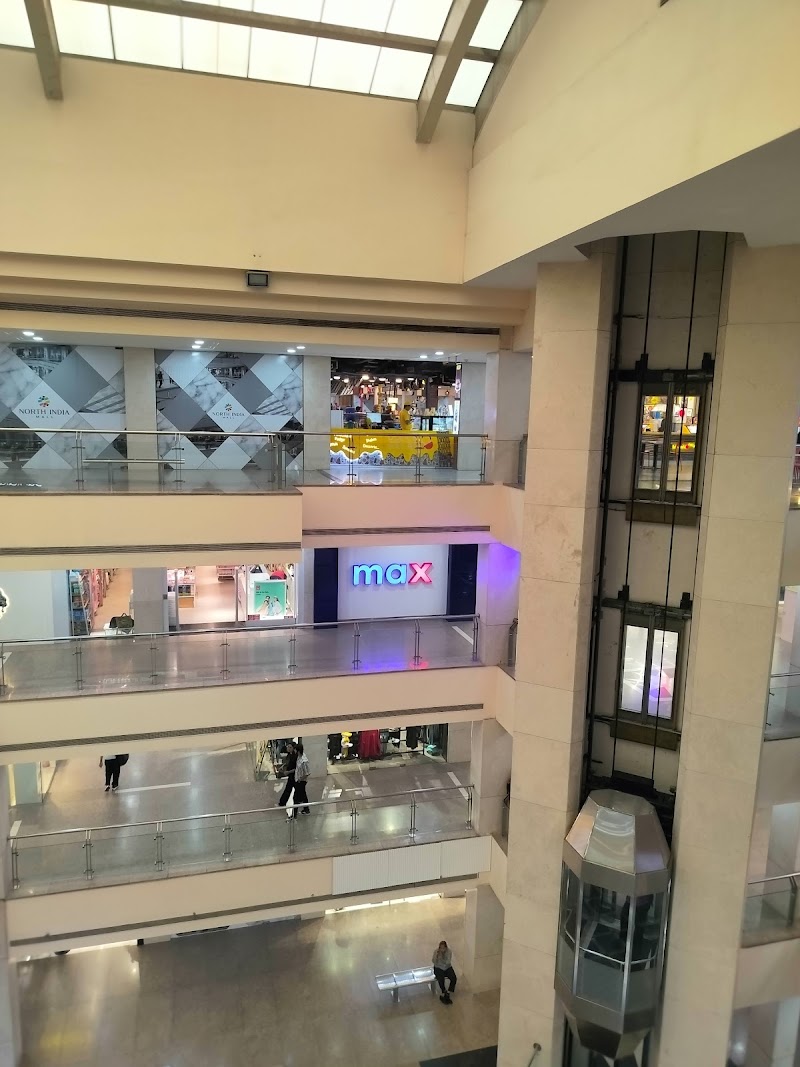 Max - Max Shipra Mall, Vaibhav Khand, Indirapuram, Ghaziabad, Uttar Pradesh 201014, India