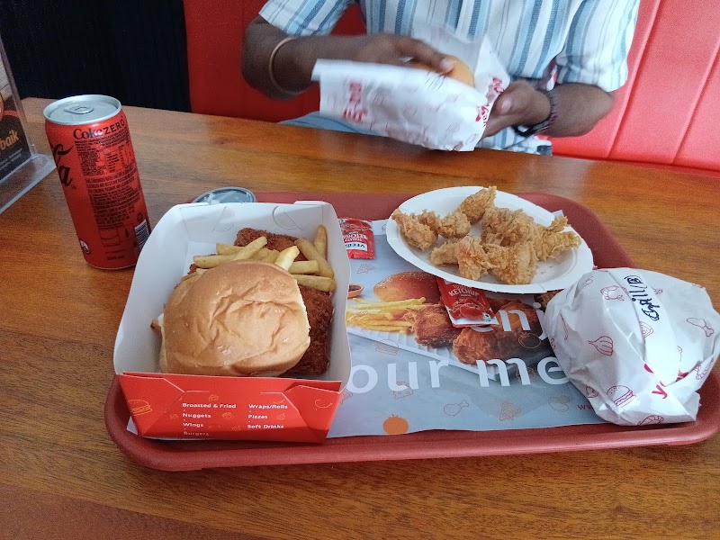 Yesbaik - Yesbaik City Centre Complex, BM Rd, Kushalnagar, Karnataka 571234, India