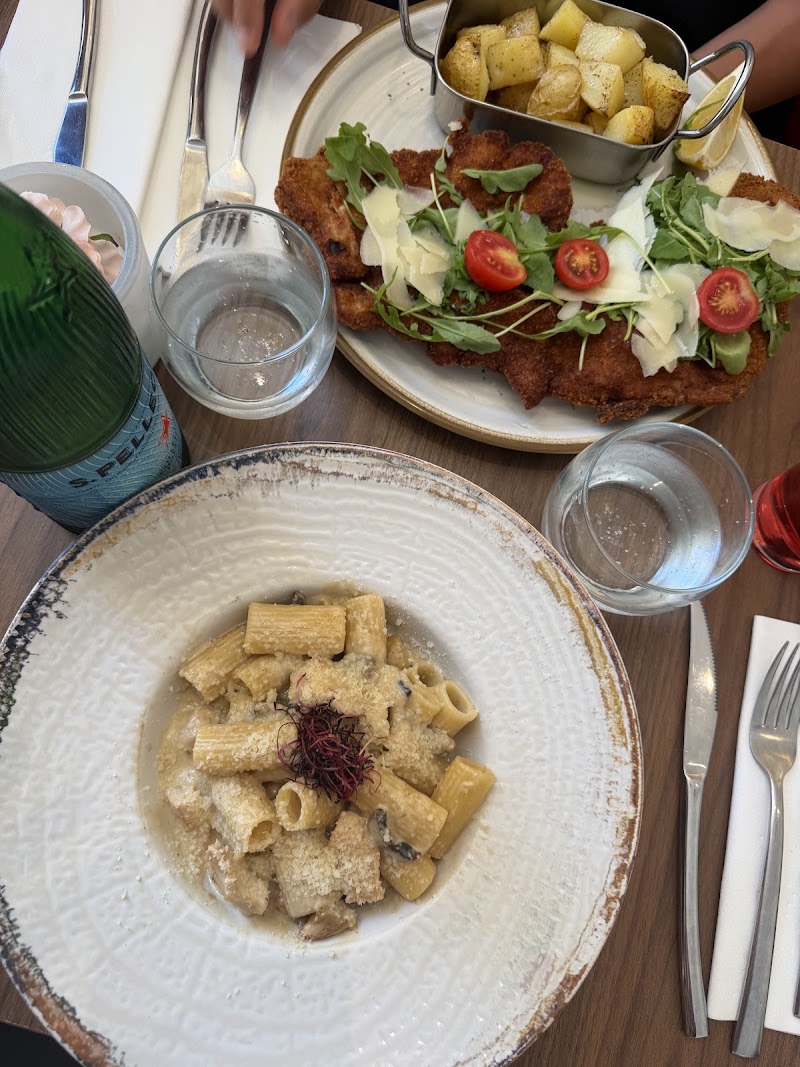 LE COSY - LE COSY 40 Av. Michel Jourdan, 06150 Cannes, France