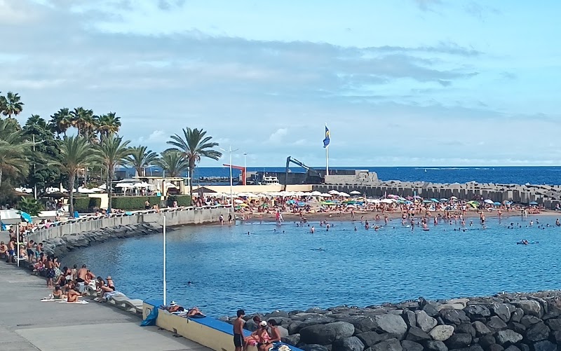 Praia da Calheta beach - Praia da Calheta beach, Praia da, 9370-133 Estreito da Calheta, Portugal