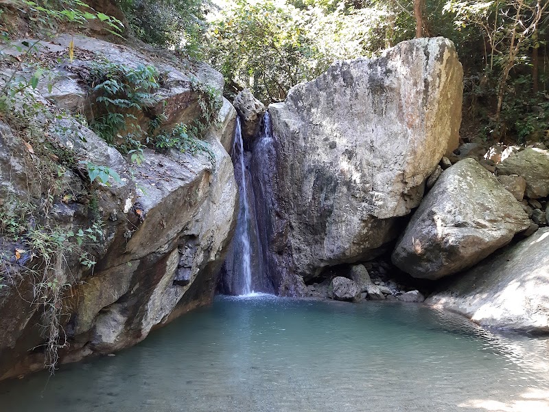 Concepcion Falls - Concepcion Falls 3X4G+8MJ, Busuanga, Palawan, Philippines