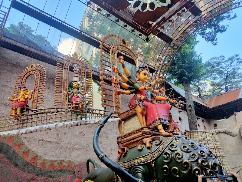 Hindusthan Park Sarbojanin Durgotsab Committee - Hindusthan Park Sarbojanin Durgotsab Committee, 51/1, Gol Park, Dhakuria, Hindustan Park, Gariahat, Kolkata, West Bengal 700029, India