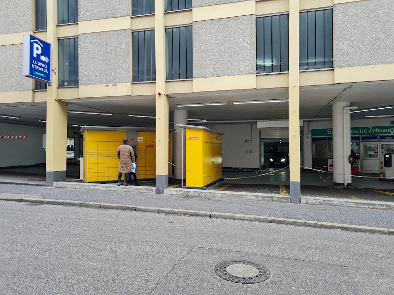 CONTIPARK Parkhaus Ludwigstraße - CONTIPARK Parkhaus Ludwigstraße, Ludwigstraße 28, 86152 Augsburg, Germany