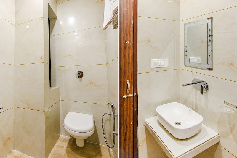SSR stay - SSR stay, near ramada hotel, Goal Hatti Chowk, Hall Bazar, Katra Ahluwalia, Amritsar, Punjab 143001, India