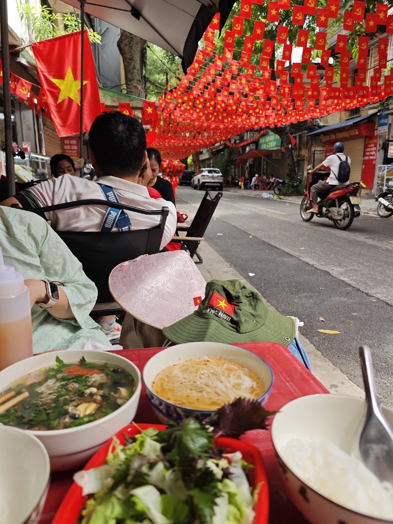 Bún ốc cô Huê - Bún ốc cô Huê 26 P. Đặng Dung, Ba Đình, Hà Nội, Vietnam