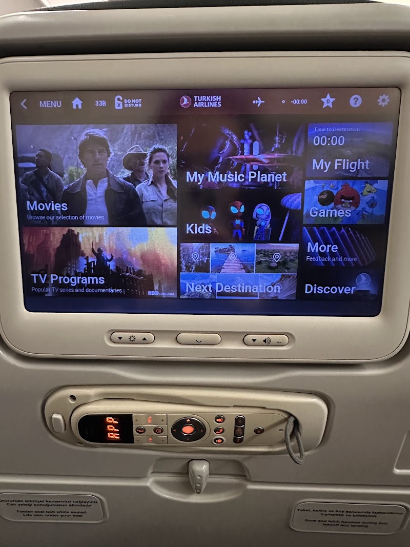 Turkish Airlines - Turkish Airlines Mimar Kemalettin, Yeniçeriler Cd. No:75/23, 34126 Fatih/İstanbul, Türkiye