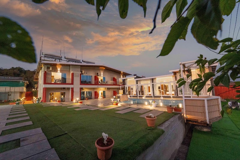 Treebo Winter Town Venna Lake With Swimming Pool - Treebo Winter Town Venna Lake With Swimming Pool Venna Lake, Panchgani - Mahabaleshwar Rd, near venna lake, Mahabaleshwar, Nakinda, Maharashtra 412806, India