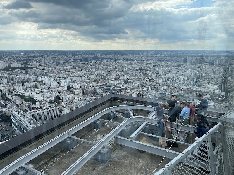 Montparnasse Tower - Montparnasse Tower, 33 Av. du Maine, 75015 Paris, France