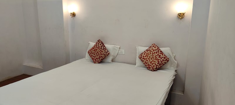 Kashi dham paying guest - Kashi dham paying guest, Rani fatak, K56/114 A, Ausanganj, Kotwali, Varanasi, Uttar Pradesh 221001, India