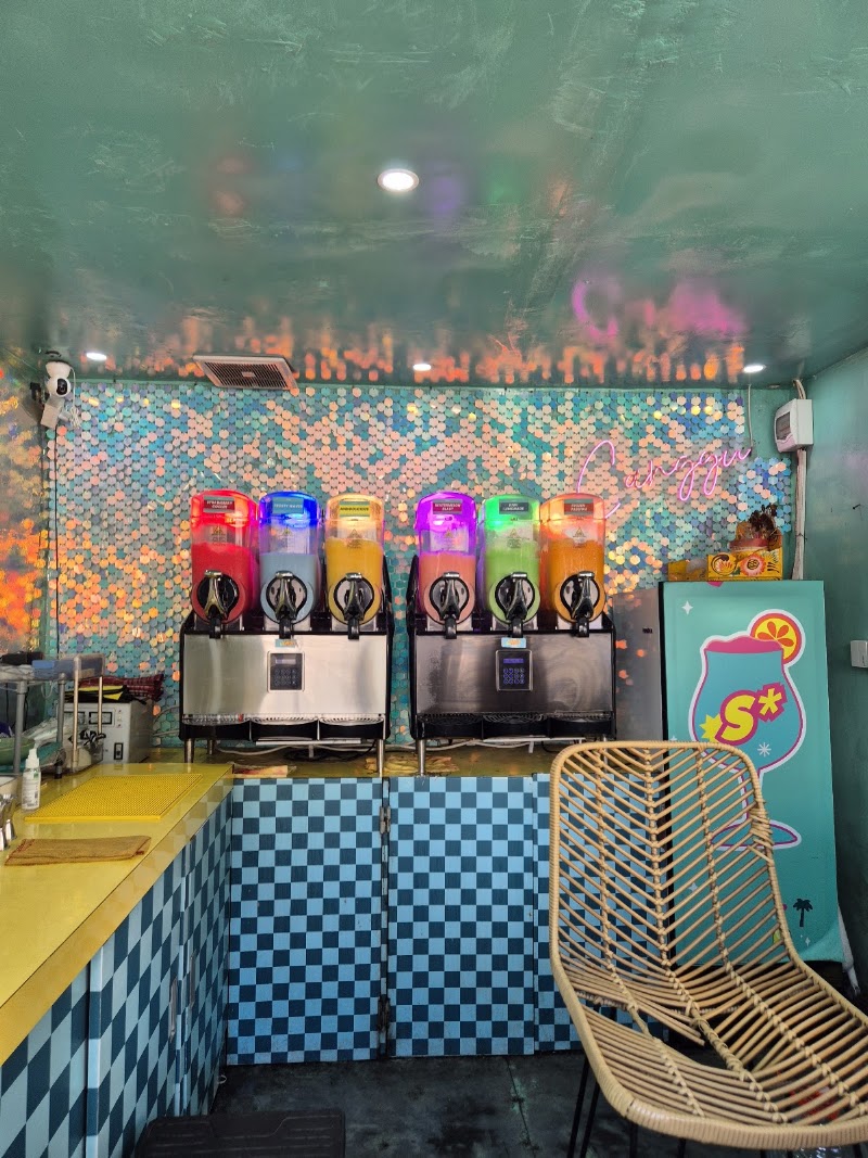 Slushy Society Canggu - Slushy Society Canggu Jl. Lkr. Nelayan, Canggu, Kec. Kuta Utara, Kabupaten Badung, Bali 80361, Indonesia