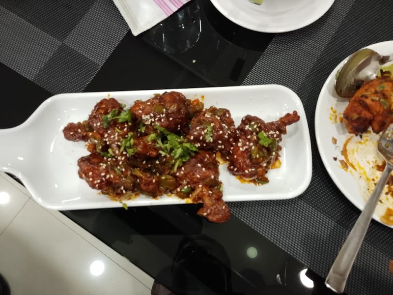 Aangan Restaurant & Banquet - Aangan Restaurant & Banquet Ground Floor, 18/752, Pakki Sarai Rd, opp. State Bank Of India, Mahammadpur Kazi, Chowk, Chandwara, Muzaffarpur, Bihar 842001, India