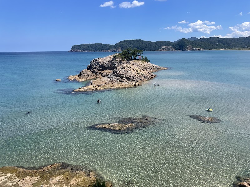 Uradome Coast - Uradome Coast Uradome Coast, Uradome, Iwami, Iwami District, Tottori 681-0003, Japan