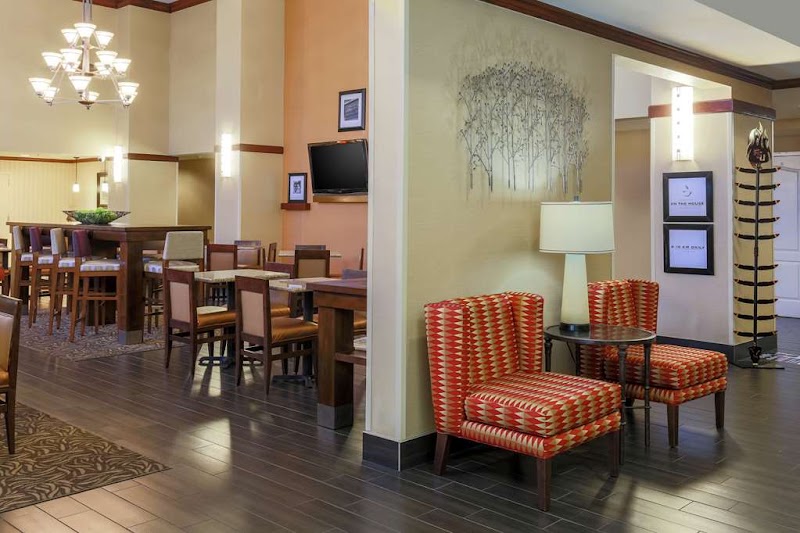 Hampton Inn & Suites Tallahassee I-10-Thomasville Rd - Hampton Inn & Suites Tallahassee I-10-Thomasville Rd 3388 Lonnbladh Rd, Tallahassee, FL 32308, USA