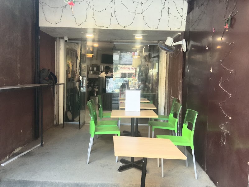 GujjuBhai's Cafe - GujjuBhai's Cafe, 18, BANSIDHAR BUILDING, R.A. Kidwai Marg, Wadala West, Wadala, Mumbai, Maharashtra 400031, India