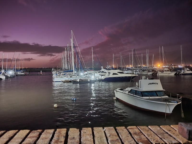 Gordon's Bay Yacht Club - Gordon's Bay Yacht Club, Beach Rd, Gordon's Bay, Cape Town, 7140, South Africa
