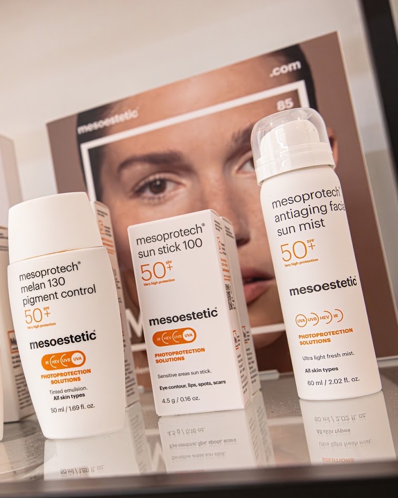 Laga Lab - Skin & Beauty Experts in Granada - Laga Lab - Skin & Beauty Experts in Granada C. Marqués de Falces, 4, Loc derecha, Centro, 18001 Granada, Spain