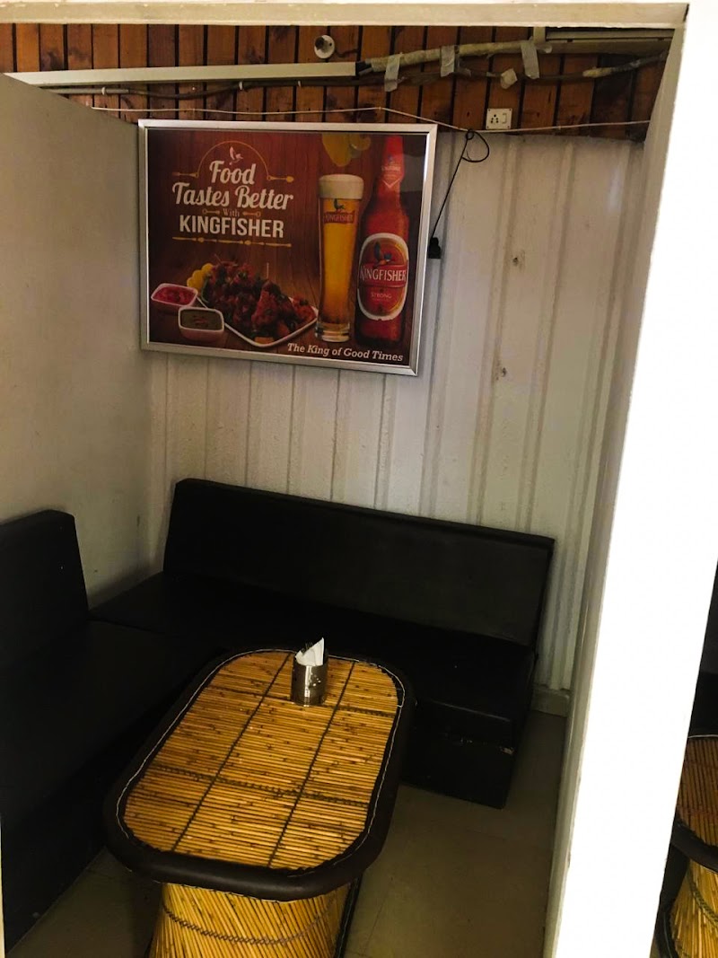 2nd Wife Restaurant - 2nd Wife Restaurant 97, Sector 43 Service Rd, Block D, Sector 44, Gurugram, Haryana 122003, India
