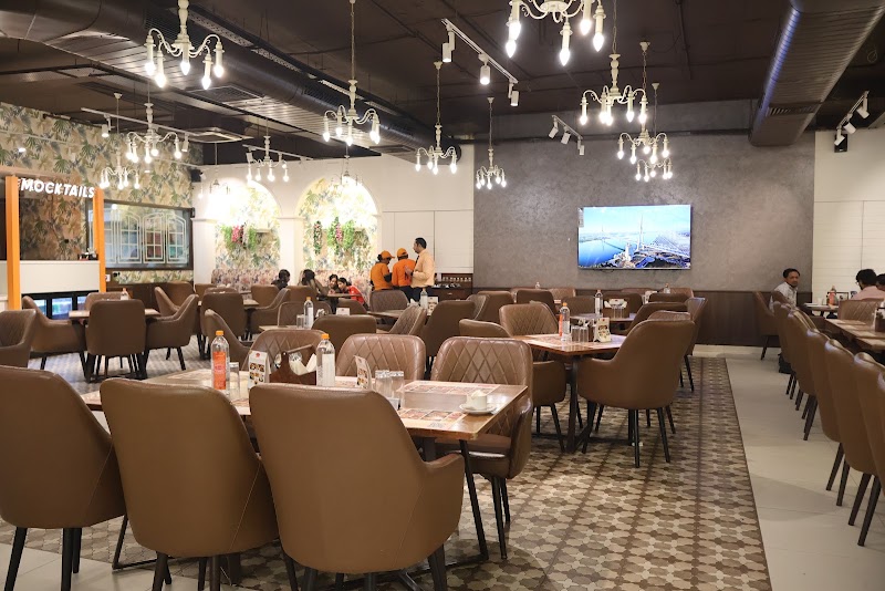 Novelty Sweets & Restaurant