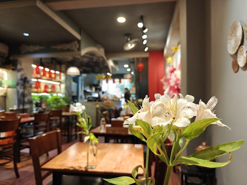 Bon’s Vegan Bistro - Bánh Mì & Coffee - Bon’s Vegan Bistro - Bánh Mì & Coffee 89/8 Hàm Nghi, Sài Gòn, Hồ Chí Minh, Vietnam