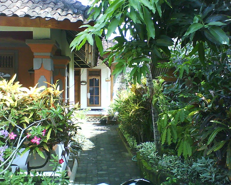 Annie's Homestay - Annie's Homestay No Jl. Danau Toba No.12, Sanur, Denpasar Selatan, Kota Denpasar, Bali 80227, Indonesia