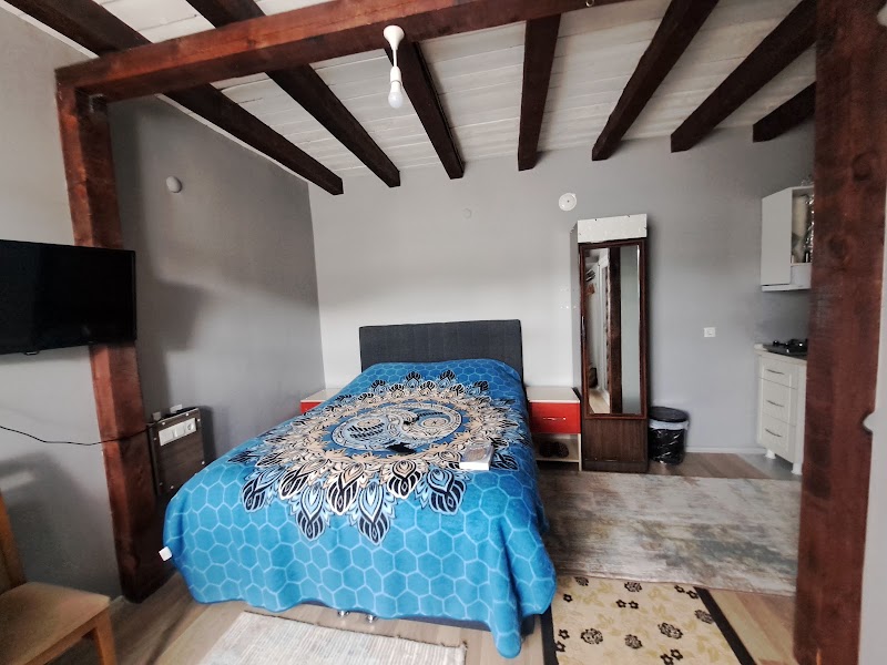 ARK Hostel & ZafO Camping Caravaning - ARK Hostel & ZafO Camping Caravaning Sarıgül Mahallesi Ş.J.UZ.ÇVŞ. Göksel Koç Caddesi No: 18, Sarıgül, 04400 Doğubayazıt/Ağrı, Türkiye