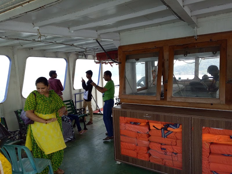 Dhabhol Jetty - Dhabhol Jetty, MH SH4, Dabhol, Maharashtra 415706, India