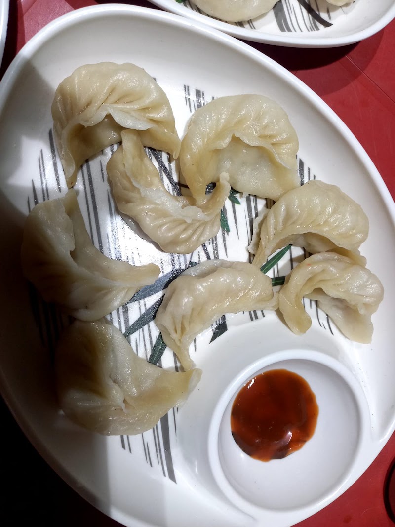 SIM'S MOMO - SIM'S MOMO Sarkar Mansion, Hill Cart Rd, Ward 6, Siliguri, West Bengal 734001, India