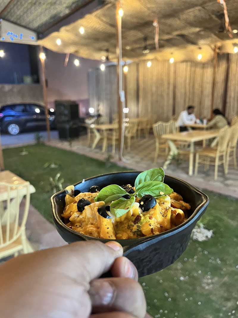 Vi-ru cafe - Vi-ru cafe, Ring Road No. 1, behind Kali mandir, Professor Colony, Patel Para, Raipur, Chhattisgarh 492001, India
