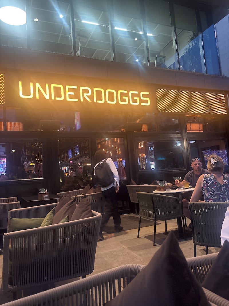 Underdoggs Aerocity - Underdoggs Aerocity Aerocity, New Delhi, Delhi 110037, India