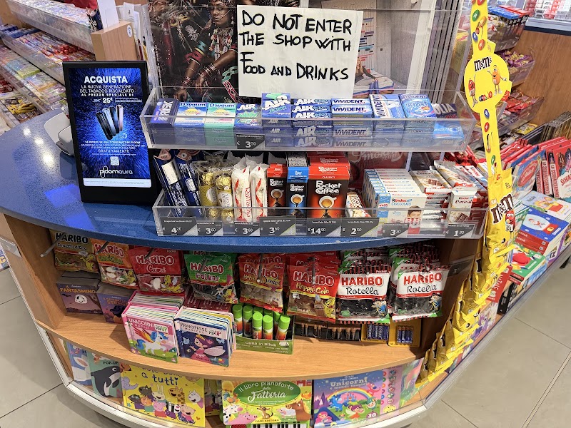 Giunti al Punto Librerie - Giunti al Punto Librerie, Amerigo Vespucci Airport, Via del Termine, 11 c/o, 50127 Firenze FI, Italy