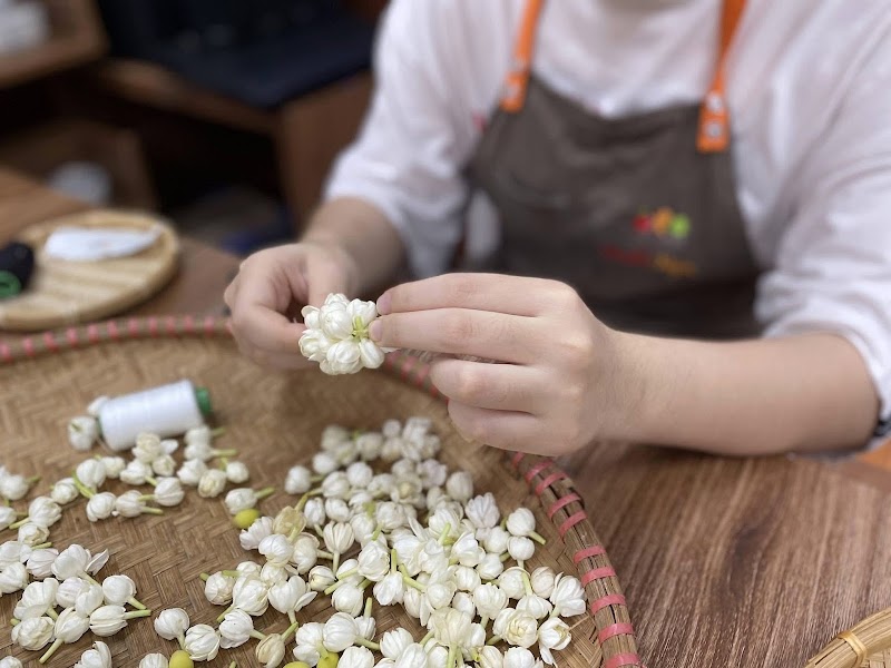 Comida Ngon - Flower Art Tour - Comida Ngon - Flower Art Tour, 10/450, Đ. Bạch Đằng, Hồng Hà, Hà Nội 10000, Vietnam