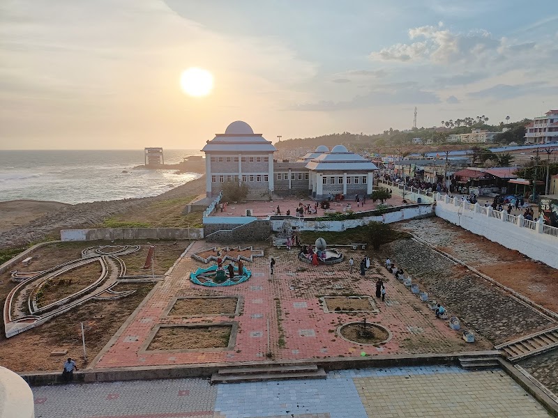 Mahatma Gandhi Mandapam - Mahatma Gandhi Mandapam, 3GHX+FXW, NH 44, Kanniyakumari, Tamil Nadu 629702, India