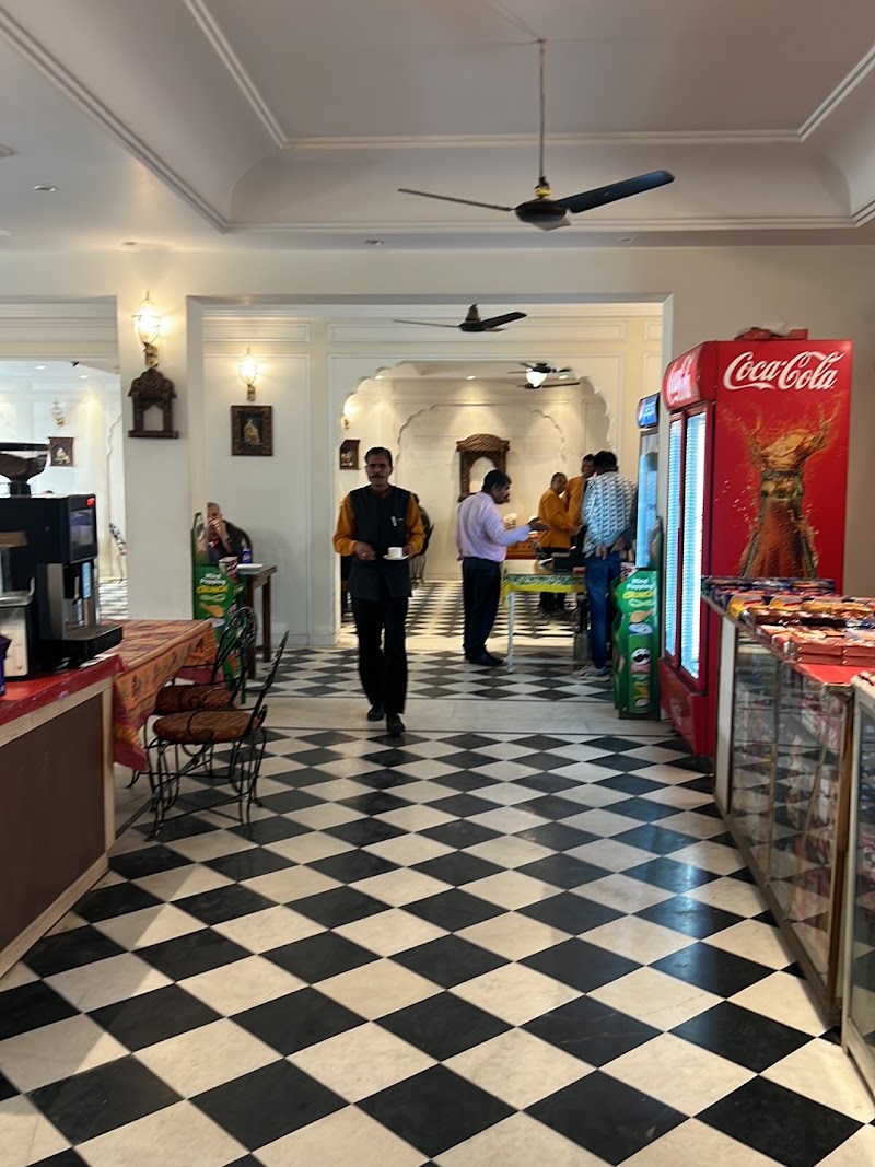 Rajasthani Midway - Rajasthani Midway Mahwa Bypass, Samleti, Rajasthan 321608, India