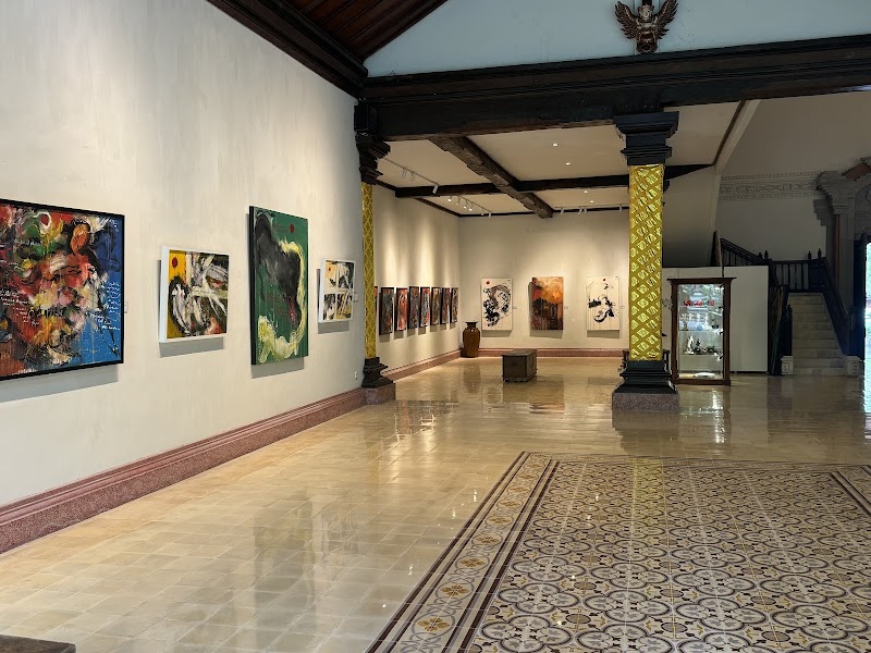 Agung Rai Museum of Art - Agung Rai Museum of Art Jl. Raya Pengosekan Ubud, Ubud, Kecamatan Ubud, Kabupaten Gianyar, Bali 80571, Indonesia