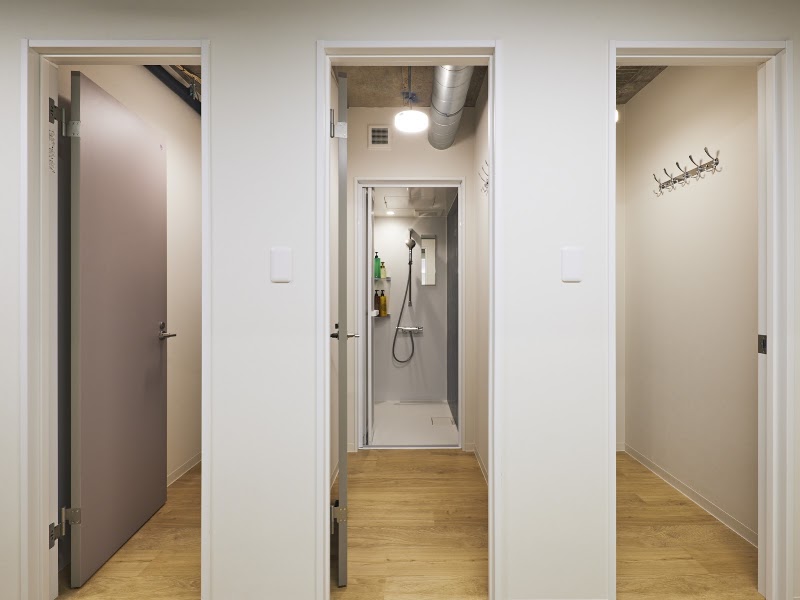 Shijo Guesthouse HIVE - Shijo Guesthouse HIVE Japan, 〒600-8099 Kyoto, Shimogyo Ward, Kamiyanagichō, ３３１ タカノハスクエア 3F