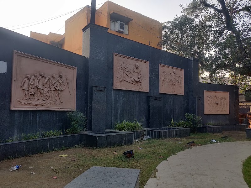 Gandhi Udyan Park - Gandhi Udyan Park Nayapara Rd, New Mangal Bazar, Nayapara, Raipur, Chhattisgarh 492001, India