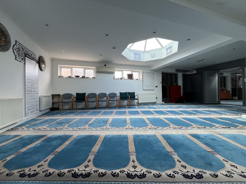 Inverness Mosque & Islamic Community & Education Centre - Inverness Mosque & Islamic Community & Education Centre 1 Portland Pl, Inverness IV1 1NE, UK