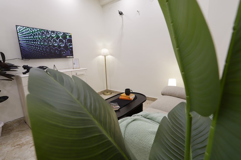 Ritavana Boutique Homestay Rishikesh - Ritavana Boutique Homestay Rishikesh Tapas Apartment, Deccon Valley, Tapovan, Rishikesh, Uttarakhand 249192, India