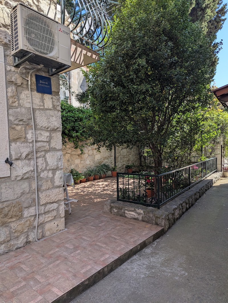 Apartments Leo - Apartments Leo Rokova ul. 16, 21000, Split, Croatia