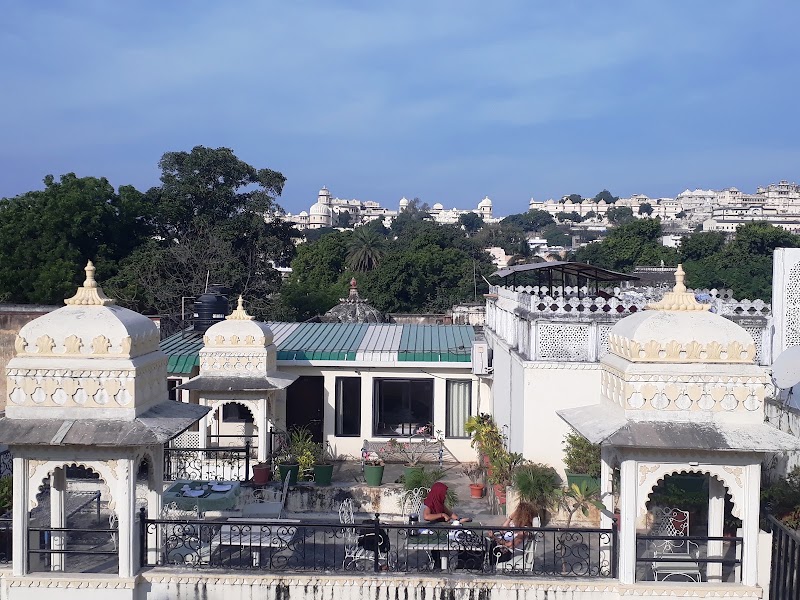 Sun Heritage Home & Villa - Sun Heritage Home & Villa Boheda Haveli , Kalaji Goraji, Old City, Kalaji Goraji, Udaipur, Rajasthan 313001, India