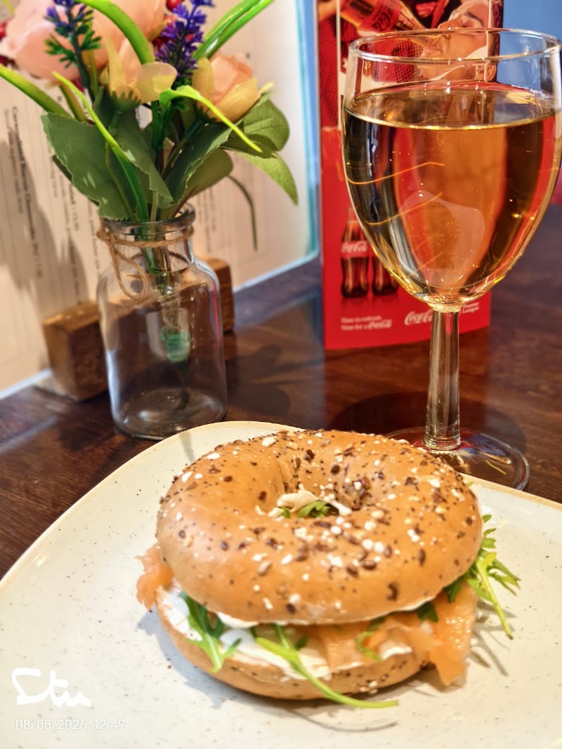 Cabin Bar London Paddington - Cabin Bar London Paddington 27, St Paddington Station, London W2 1HH, UK