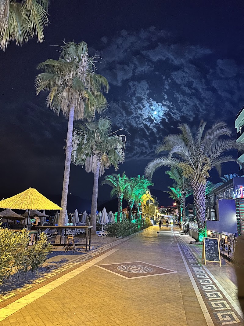 Barlar Sokağı - Barlar Sokağı Tepe, 35. Sk. No:18, 48700 Marmaris/Muğla, Türkiye