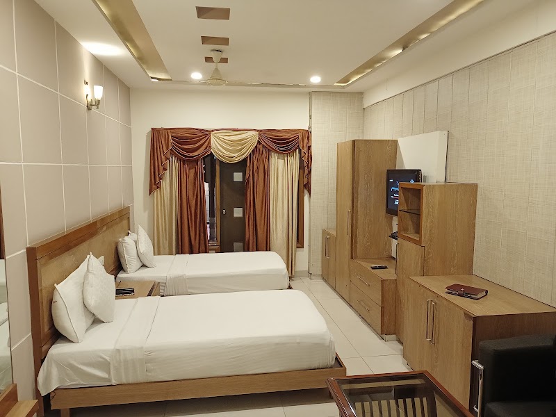 Hotel Nagpal REGENCY - Hotel Nagpal REGENCY BXX-2610, Near, Ferozepur Rd, Bhai Wala Chowk, Ghumar Mandi, Ludhiana, Punjab 141001, India