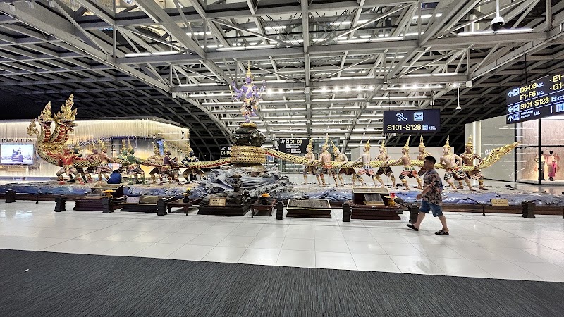 Thai Passport Immigration - Thai Passport Immigration, 999 ท่าอากาศยานสุวรรณภูมิ ตำบล หนองปรือ ิ Tambon Nong Prue, Amphoe Bang Phli, Chang Wat Samut Prakan 10540, Thailand